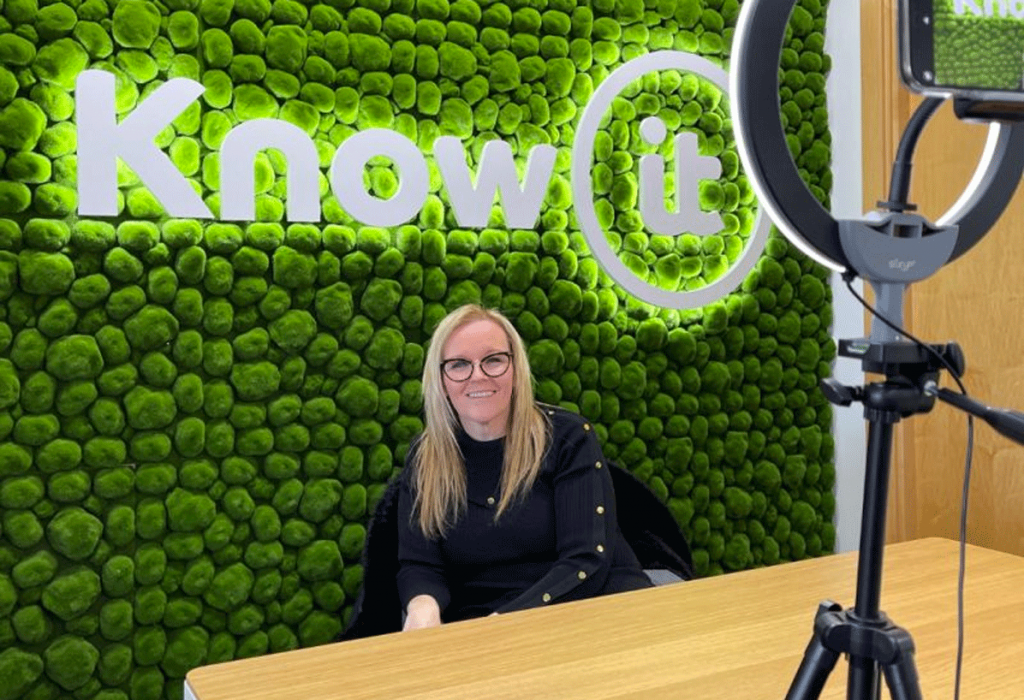 Know-it CEO & Founder Lynne Darcey Quigley